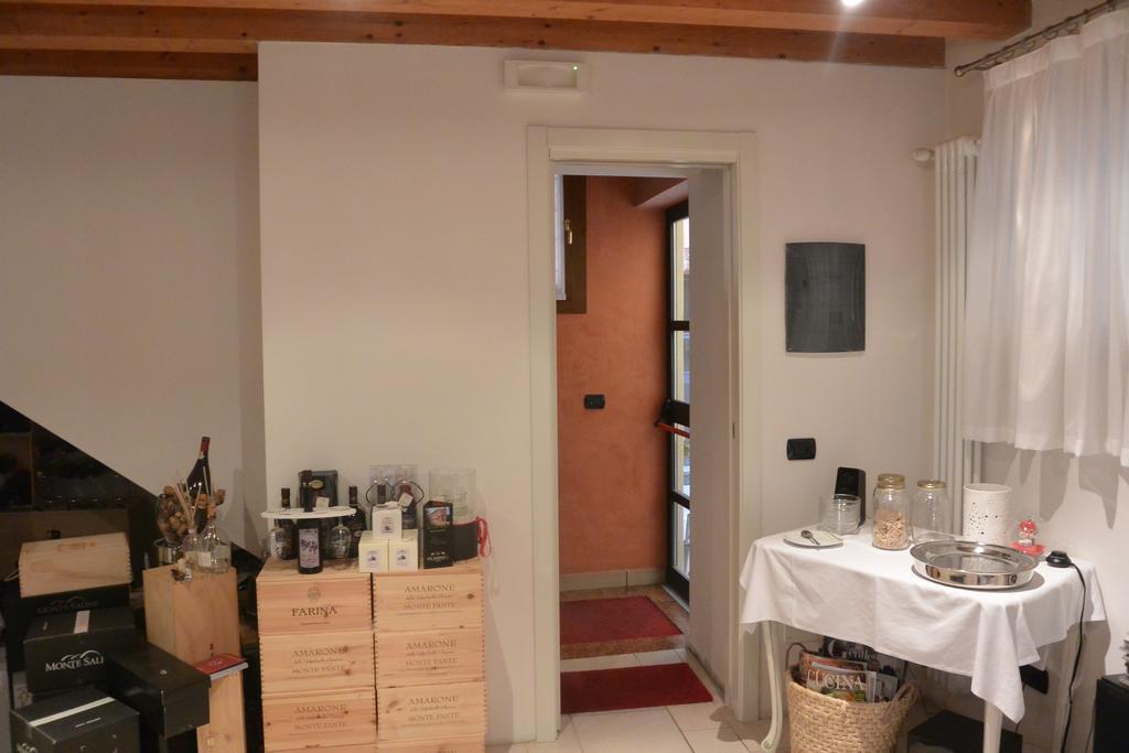 Arena Inn B&B Верона Экстерьер фото